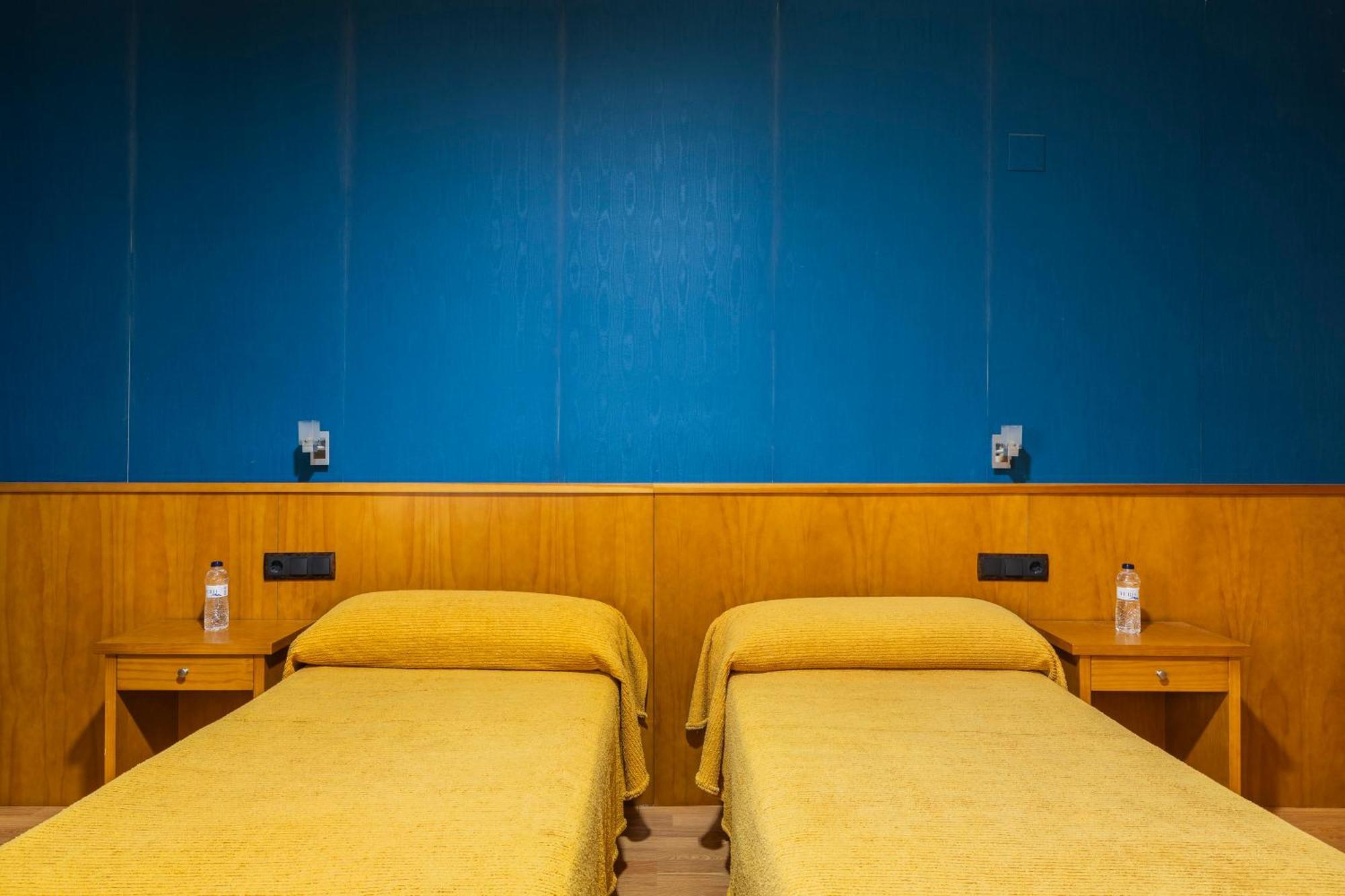 Hostal Los Valles Bielsa Extérieur photo
