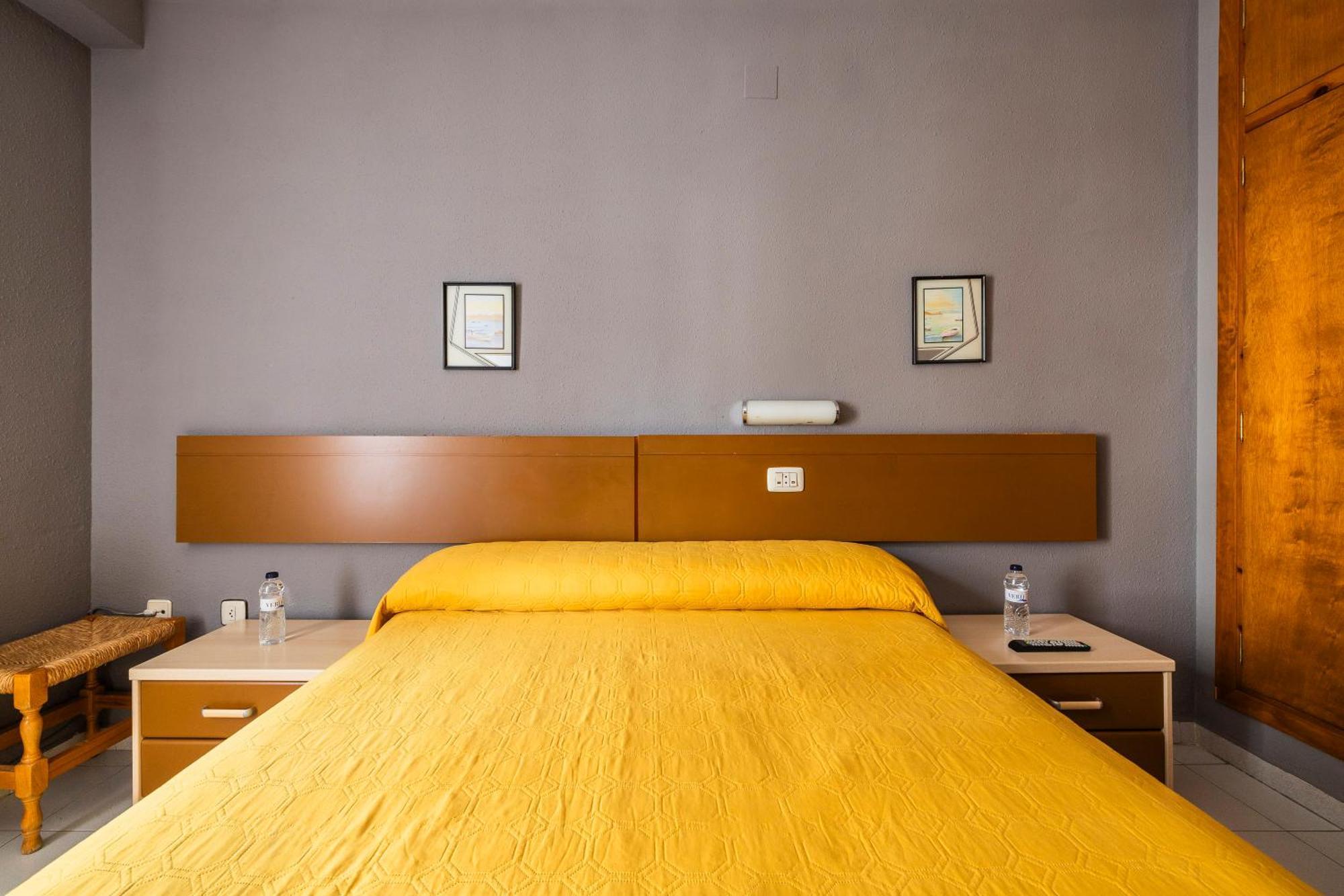 Hostal Los Valles Bielsa Extérieur photo